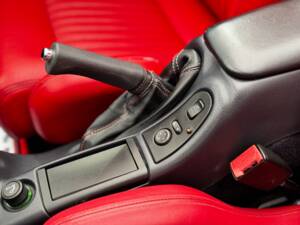 Bild 24/44 von Alfa Romeo Spider 3.0 V6 24V (2001)