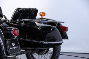 Bild 38/50 von BMW DUMMY (1964)