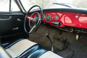 Image 33/50 de Porsche 356 B 1600 Super 90 (1960)