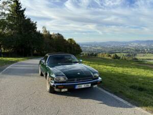 Image 6/8 of Jaguar XJS 5.3 V12 (1989)