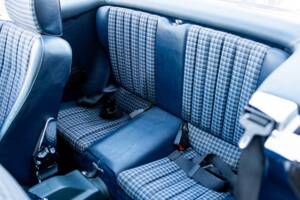 Image 33/47 of Mercedes-Benz 300 SL (1987)