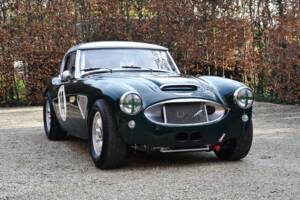 Image 9/29 of Austin-Healey 3000 Mk II (BT7) (1962)
