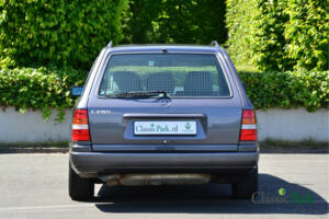 Afbeelding 4/44 van Mercedes-Benz E 280 T (1994)