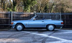 Image 2/19 of Mercedes-Benz 300 SL (1987)