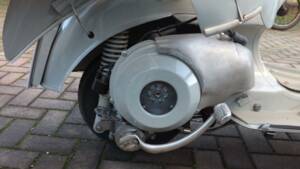 Immagine 43/50 di Piaggio Vespa 125 (1955)