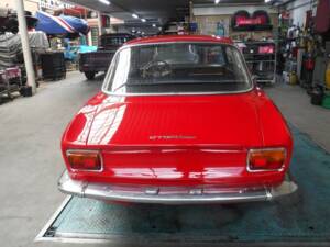 Image 5/50 of Alfa Romeo Giulia GT 1300 Junior (1972)