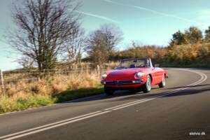 Image 42/43 of Alfa Romeo Spider Veloce 2000 (1976)