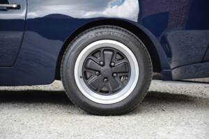 Immagine 20/40 di Porsche 944 (1985)