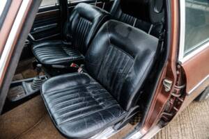 Bild 35/45 von BMW 3,0 Si (1976)