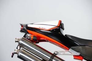 Image 44/50 of Aprilia RSV 1000 V60 (1999)