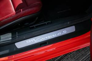 Bild 16/33 von Porsche 911 Carrera 4S (2019)