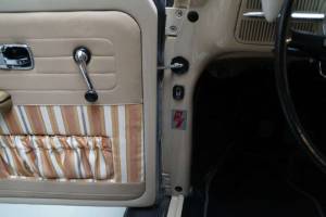 Image 18/50 de Volkswagen Maggiolino 1200 (1967)