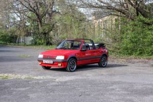 Image 11/39 of Peugeot 205 CTi (1991)