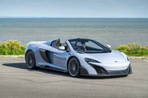 Image 1/37 of McLaren 675LT Spider (2016)