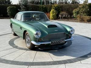Bild 2/15 von Aston Martin DB 4 (1960)