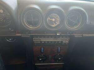 Image 19/25 de Mercedes-Benz 420 SL (1986)
