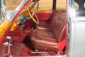 Image 11/19 de Jaguar Mk II 3.8 (1967)