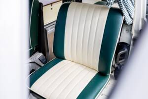 Image 50/50 of Volkswagen T2 Brasil Camper (1972)