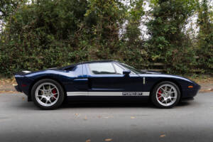 Immagine 7/18 di Ford GT (2006)
