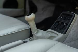 Bild 49/50 von Porsche 911 Carrera 4 (1990)