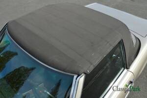 Image 9/47 de Mercedes-Benz 560 SL (1986)