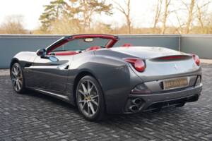 Image 44/50 of Ferrari California (2009)