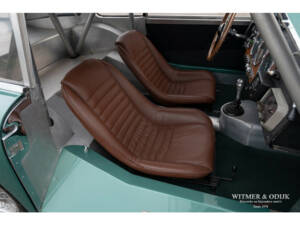 Image 8/50 of Aston Martin DB 2 (1952)