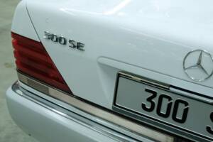 Bild 15/50 von Mercedes-Benz 300 SE (1992)