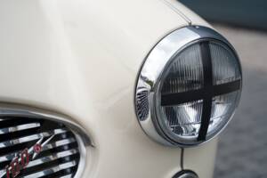 Image 34/50 of Austin-Healey 100&#x2F;6 (BN6) (1958)
