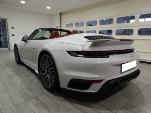 Image 3/15 de Porsche 911 Turbo (2021)