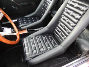 Bild 15/29 von Alfa Romeo 2000 GT Veloce (1973)