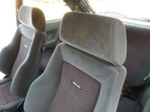 Bild 16/50 von Ford Escort turbo RS (1987)