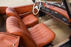 Obraz 10/50 pojazdu Mercedes-Benz 190 SL (1960)