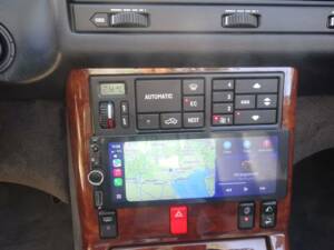 Bild 14/45 von Mercedes-Benz 500 SL (1991)