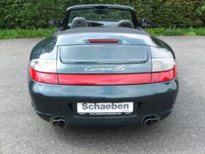 Bild 50/73 von Porsche 911 Carrera 4S (2004)