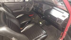 Image 18/55 de Volkswagen Golf Mk I Convertible 1.6 (1990)