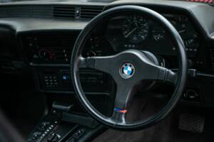 Image 43/50 of BMW M 635 CSi (1989)