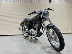 Image 10/16 of Norton Commando 850 Roadster (1975)