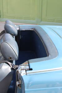 Image 32/83 of Mercedes-Benz 280 SL (1970)