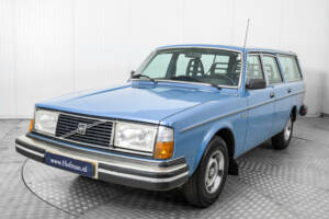 Image 17/50 of Volvo 245 (1980)