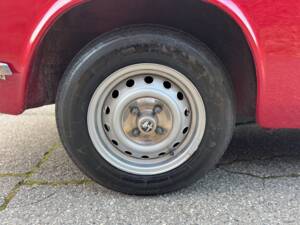 Immagine 31/48 di Alfa Romeo Giulia GT 1300 Junior (1972)