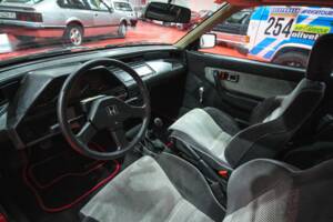 Bild 8/17 von Honda CRX 1.6i 16V (1987)