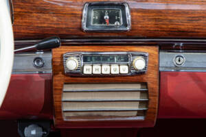 Image 23/23 of Mercedes-Benz 220 SE Cabriolet (1960)