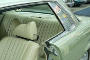 Image 18/50 de Mercedes-Benz 450 SLC 5,0 (1978)