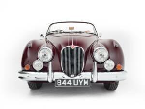 Image 6/41 de Jaguar XK 150 3.8 SE OTS (1960)