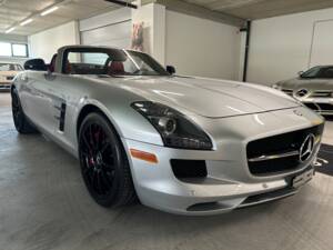 Image 3/32 of Mercedes-Benz SLS AMG GT Roadster (2013)