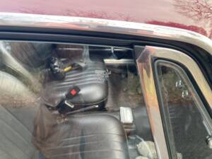 Image 10/15 of Alfa Romeo Giulia GT 1300 Junior (1971)