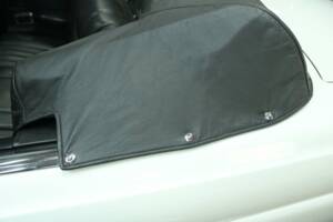 Image 27/30 of Mercedes-Benz 250 SE (1966)