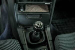 Image 27/50 of Volvo 740 GL (1987)