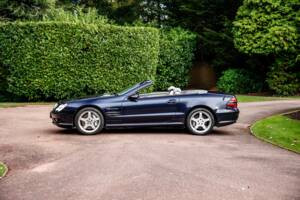 Image 20/41 of Mercedes-Benz SL 55 AMG (2003)